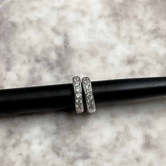 NWOT!! 18K White Gold Plated Slim Huggie Earrings - Picture 6 of 8